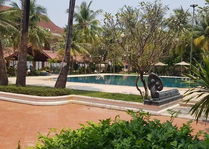 Ree Mohasambath & Hotel Phumi Thnal
